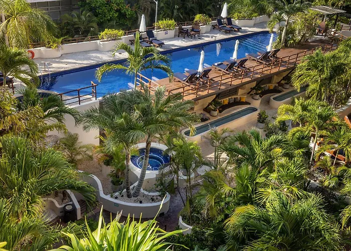 Porto Playa Condo Hotel&Beach Club