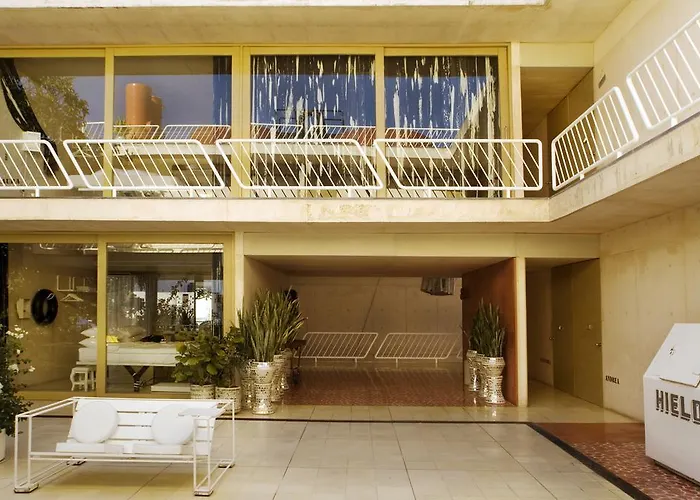 Hotel Jacuzzi: Basico